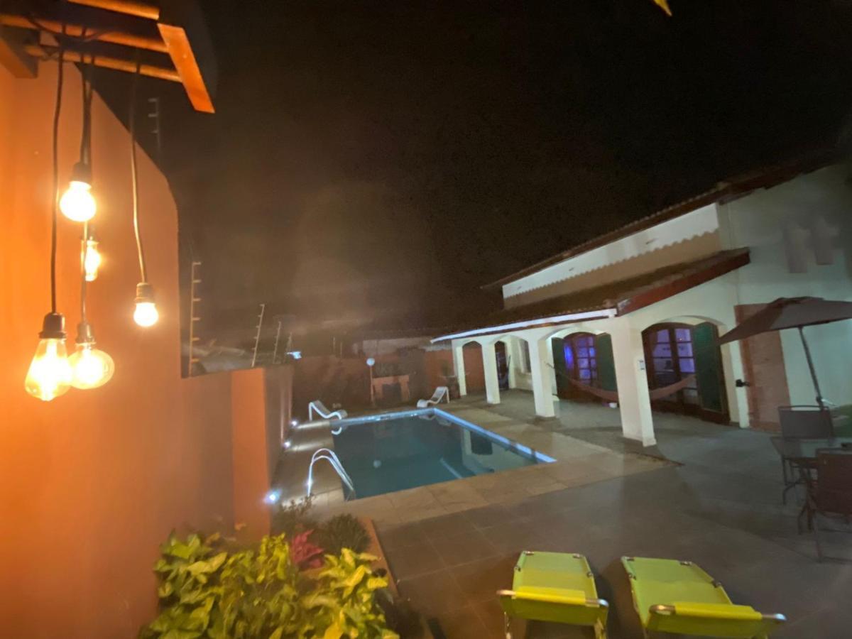 Guest House Namaste Hostel Гуаружа Екстериор снимка