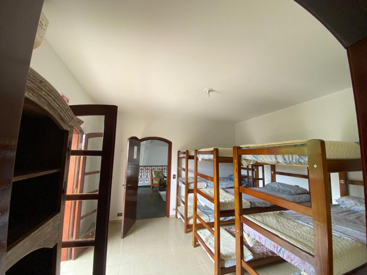 Guest House Namaste Hostel Гуаружа Стая снимка